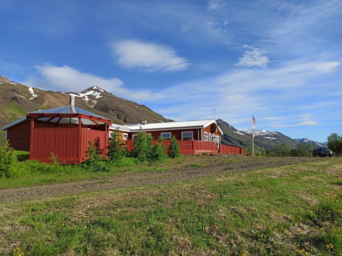 Engimyri Lodge Exteriör bild